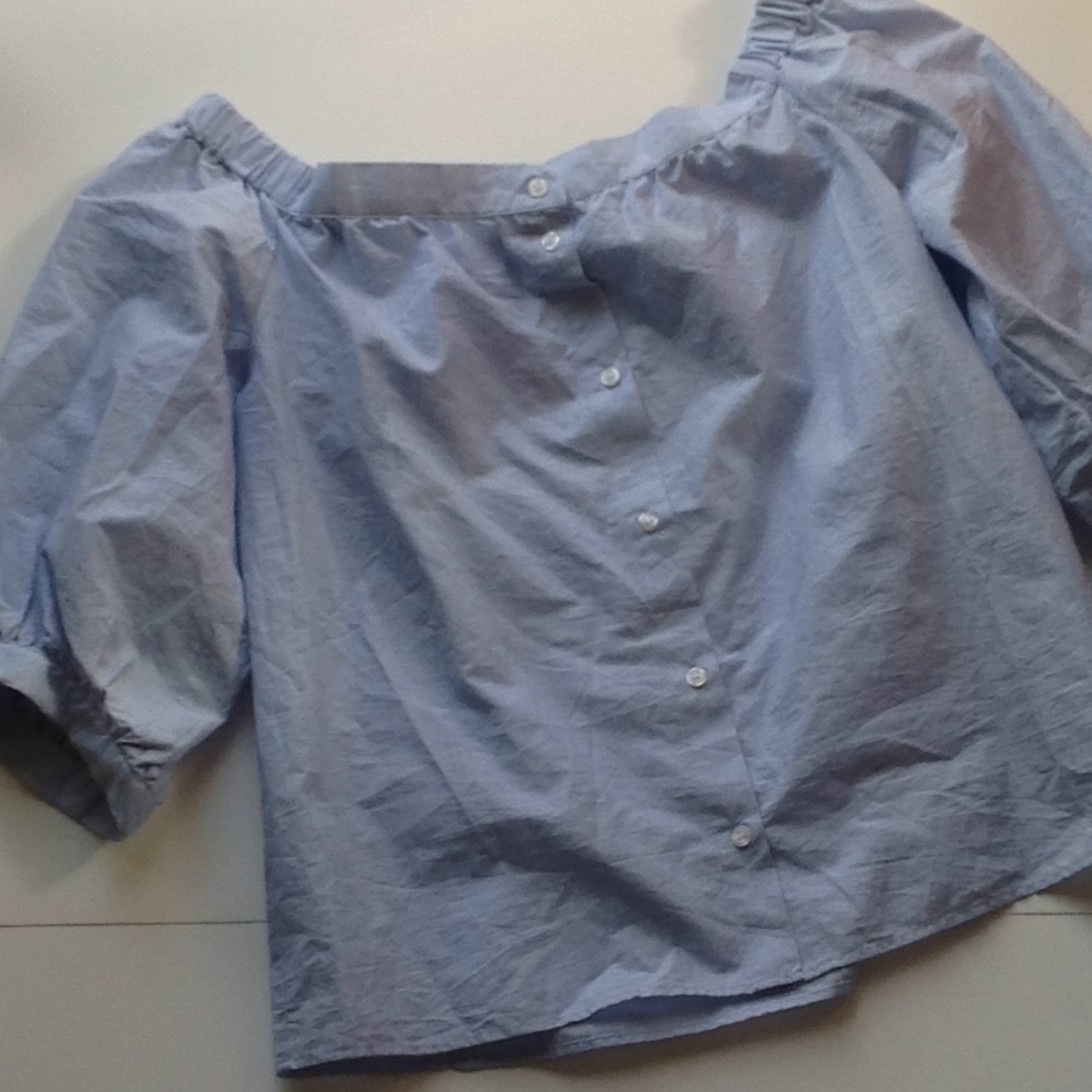 H & M Off Shoulder Cotton Top NWT